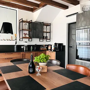  Apartment Casa Di Alex | Italy