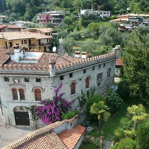  Apartment Casa Castello Italy